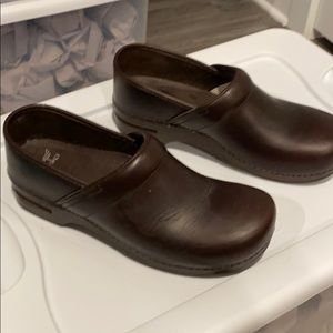 Men’s Dansko Brown shoes size 44
